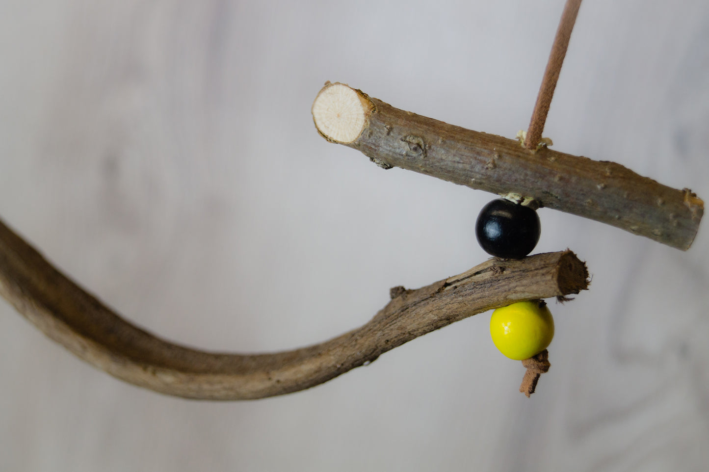 Lianenschaukel mit Lederband